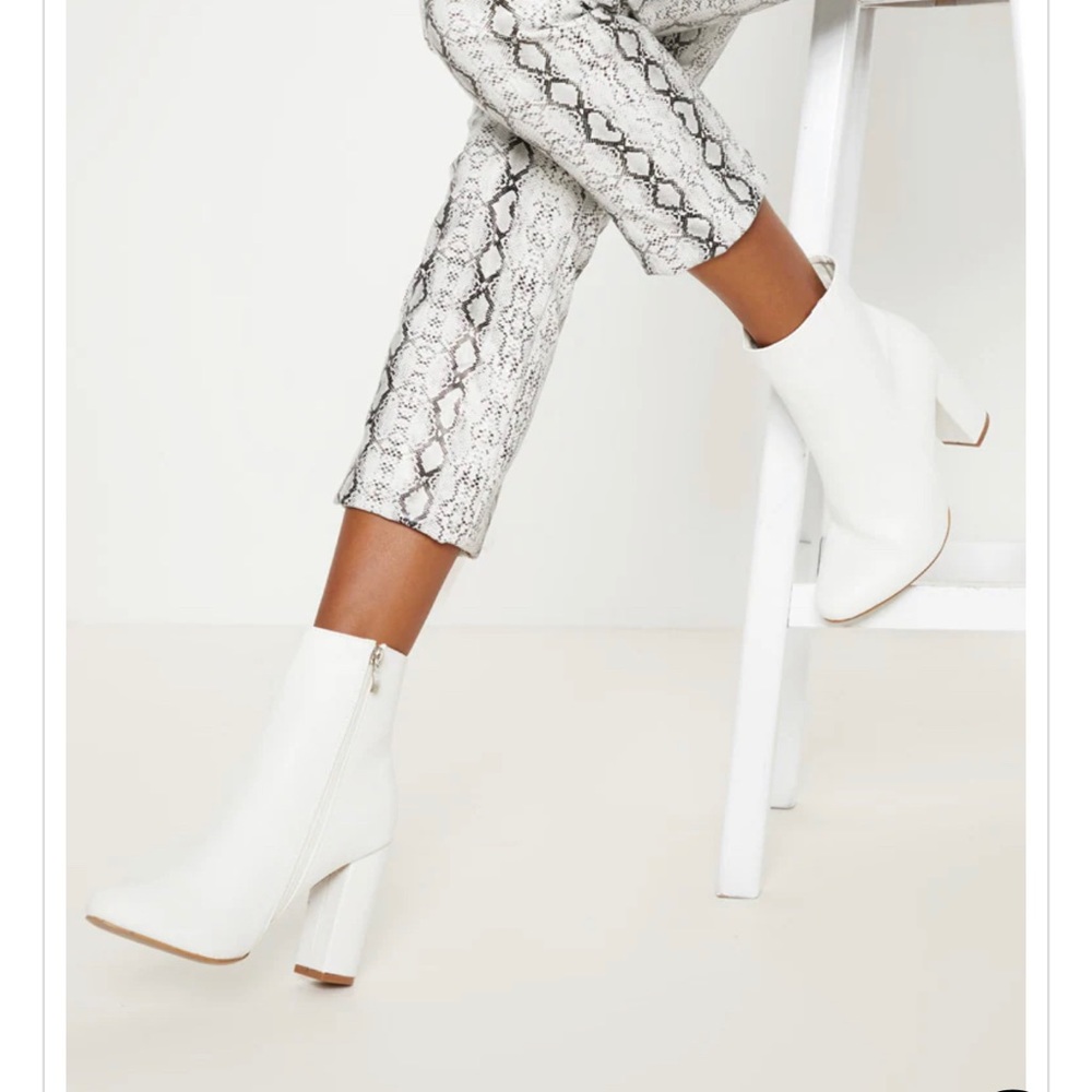 Pretty Little Thing White booties